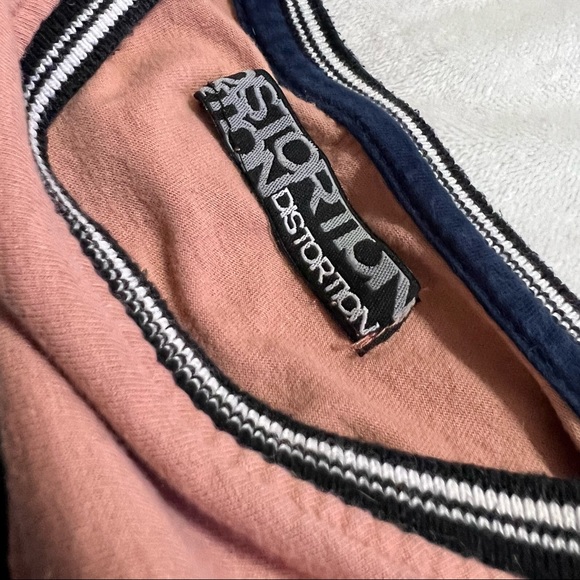 Blue and pink t-shirt by Distortion - Picture 5 of 5